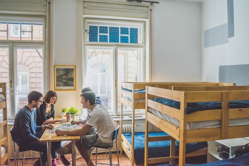 Ciao Budapest Hostel Екстер'єр фото