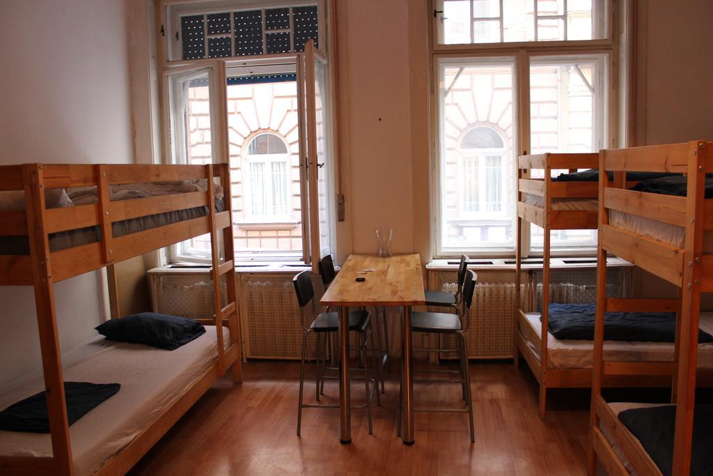 Ciao Budapest Hostel Екстер'єр фото